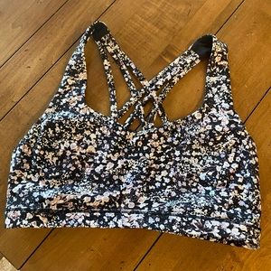 Lululemon free to be serene bra